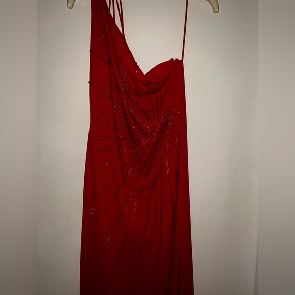 Niki Lavis One Shoulder Red Beaded Gown - Picture 8 of 14